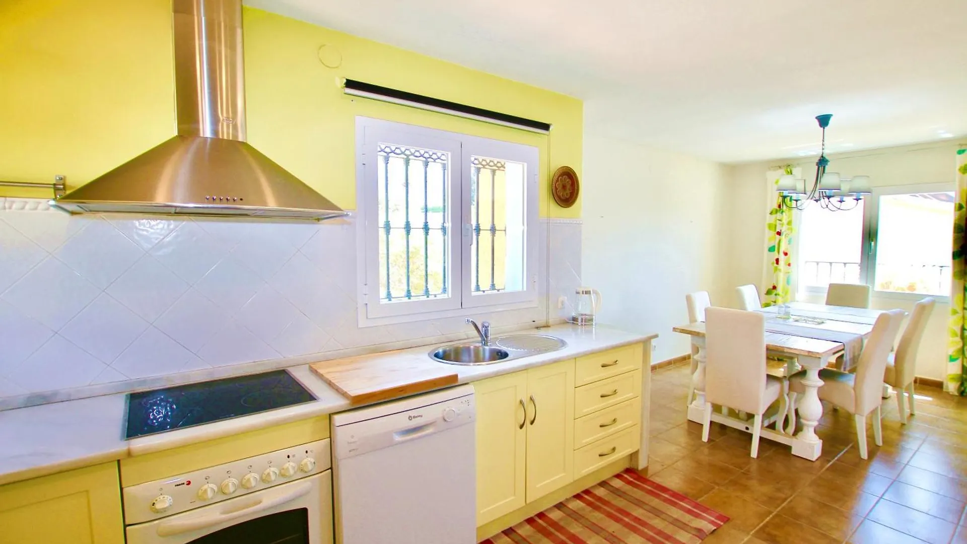 בנאלמדנה Private Pool Villa With Sea Views Near The Beach By Costarentals - Ref 249 0*,